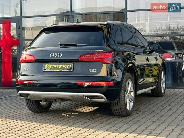 Черный Ауди Ку 5, объемом двигателя 1.98 л и пробегом 127 тыс. км за 24600 $, фото 6 на Automoto.ua