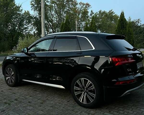 Черный Ауди Ку 5, объемом двигателя 1.98 л и пробегом 123 тыс. км за 25000 $, фото 3 на Automoto.ua