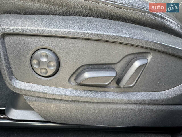 Черный Ауди Ку 5, объемом двигателя 2 л и пробегом 96 тыс. км за 25900 $, фото 20 на Automoto.ua