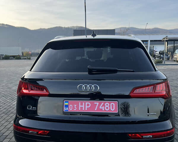 Черный Ауди Ку 5, объемом двигателя 2 л и пробегом 167 тыс. км за 24800 $, фото 5 на Automoto.ua