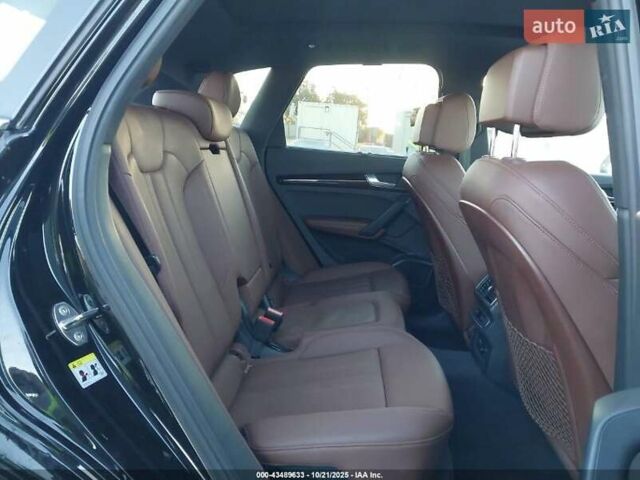 Черный Ауди Ку 5, объемом двигателя 1.98 л и пробегом 25 тыс. км за 8000 $, фото 3 на Automoto.ua