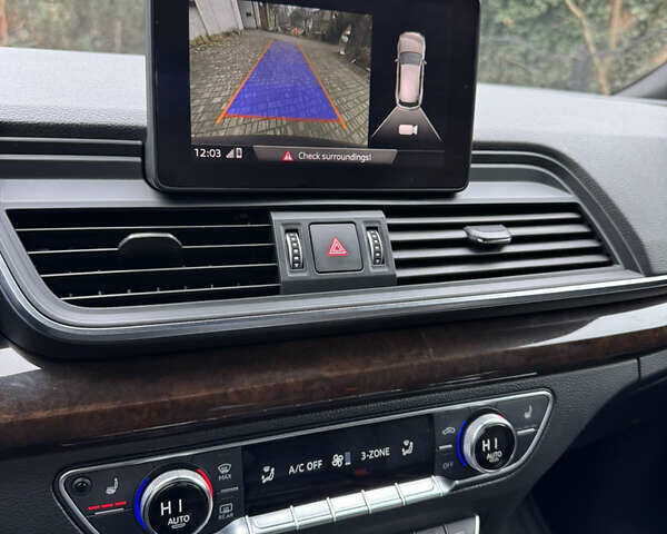 Черный Ауди Ку 5, объемом двигателя 1.98 л и пробегом 100 тыс. км за 25000 $, фото 13 на Automoto.ua