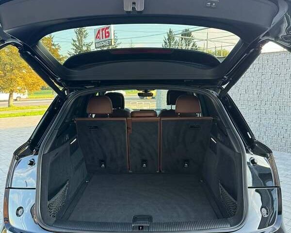 Черный Ауди Ку 5, объемом двигателя 1.98 л и пробегом 126 тыс. км за 29350 $, фото 25 на Automoto.ua