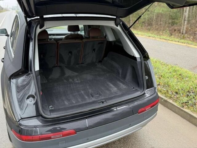 Чорний Ауді Ку 5, об'ємом двигуна 0 л та пробігом 141 тис. км за 15700 $, фото 5 на Automoto.ua