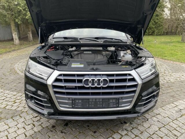 Чорний Ауді Ку 5, об'ємом двигуна 2 л та пробігом 115 тис. км за 25000 $, фото 19 на Automoto.ua