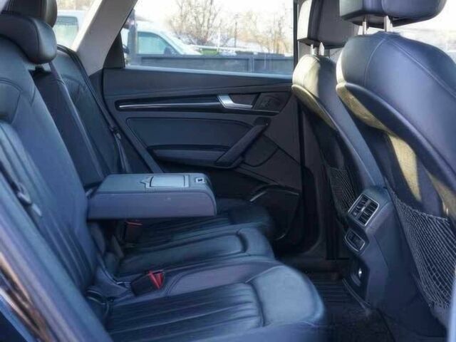 Чорний Ауді Ку 5, об'ємом двигуна 2 л та пробігом 50 тис. км за 8200 $, фото 16 на Automoto.ua