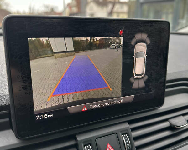 Черный Ауди Ку 5, объемом двигателя 2 л и пробегом 200 тыс. км за 19200 $, фото 12 на Automoto.ua