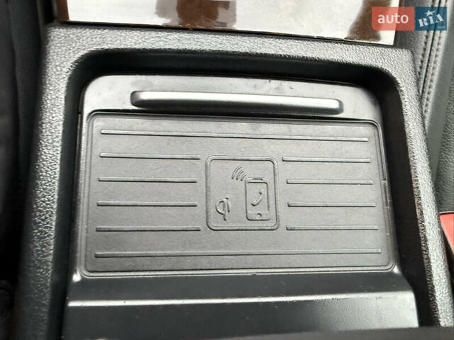 Черный Ауди Ку 5, объемом двигателя 2 л и пробегом 143 тыс. км за 25300 $, фото 96 на Automoto.ua