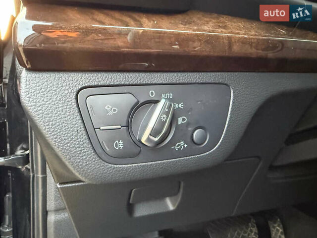 Черный Ауди Ку 5, объемом двигателя 1.98 л и пробегом 113 тыс. км за 27700 $, фото 39 на Automoto.ua