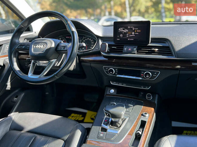 Черный Ауди Ку 5, объемом двигателя 2 л и пробегом 115 тыс. км за 24650 $, фото 20 на Automoto.ua