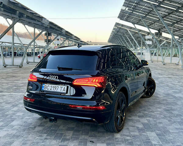 Черный Ауди Ку 5, объемом двигателя 1.98 л и пробегом 112 тыс. км за 27000 $, фото 4 на Automoto.ua