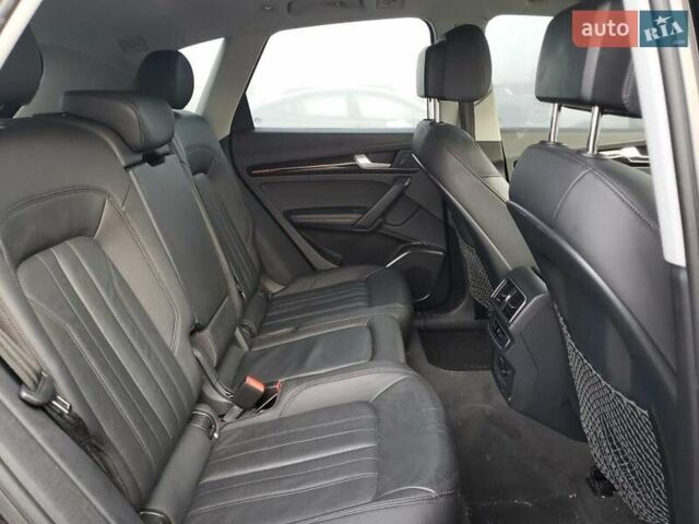 Чорний Ауді Ку 5, об'ємом двигуна 1.98 л та пробігом 155 тис. км за 7800 $, фото 10 на Automoto.ua