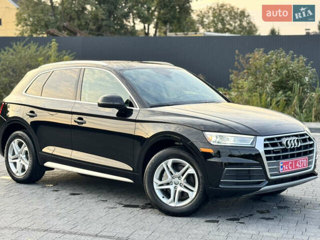 Чорний Ауді Ку 5, об'ємом двигуна 0 л та пробігом 180 тис. км за 25000 $, фото 3 на Automoto.ua