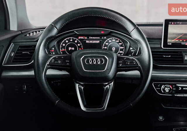 Черный Ауди Ку 5, объемом двигателя 1.98 л и пробегом 68 тыс. км за 28800 $, фото 51 на Automoto.ua