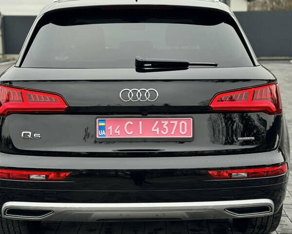 Черный Ауди Ку 5, объемом двигателя 0 л и пробегом 180 тыс. км за 20300 $, фото 24 на Automoto.ua