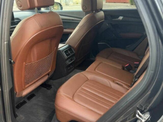 Черный Ауди Ку 5, объемом двигателя 2 л и пробегом 33 тыс. км за 13300 $, фото 12 на Automoto.ua