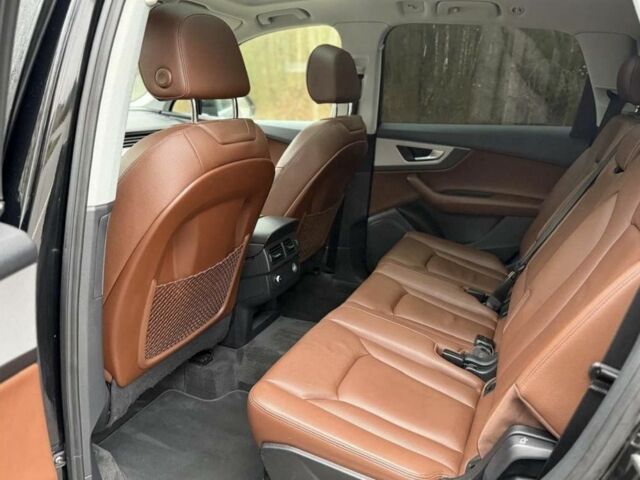 Чорний Ауді Ку 5, об'ємом двигуна 0 л та пробігом 141 тис. км за 15700 $, фото 12 на Automoto.ua