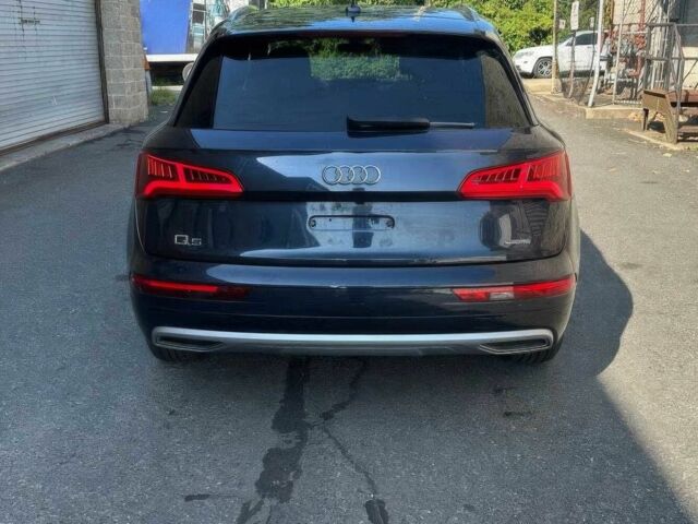 Чорний Ауді Ку 5, об'ємом двигуна 2 л та пробігом 38 тис. км за 15000 $, фото 4 на Automoto.ua