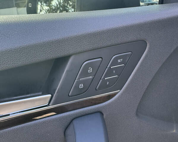 Черный Ауди Ку 5, объемом двигателя 2 л и пробегом 96 тыс. км за 25900 $, фото 22 на Automoto.ua