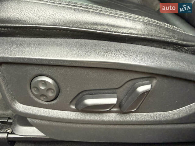 Черный Ауди Ку 5, объемом двигателя 2 л и пробегом 143 тыс. км за 25300 $, фото 78 на Automoto.ua