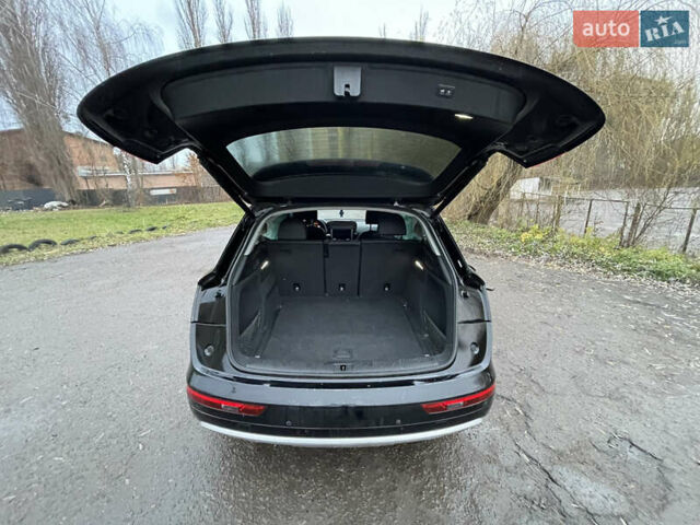 Чорний Ауді Ку 5, об'ємом двигуна 2 л та пробігом 154 тис. км за 17500 $, фото 12 на Automoto.ua