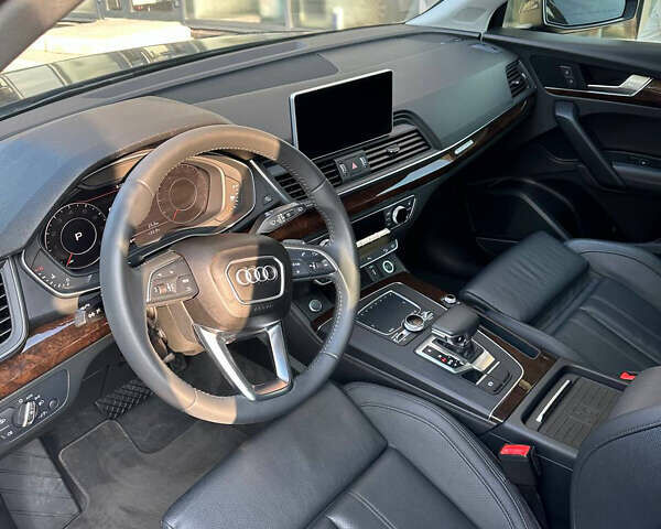 Чорний Ауді Ку 5, об'ємом двигуна 1.98 л та пробігом 114 тис. км за 29500 $, фото 13 на Automoto.ua