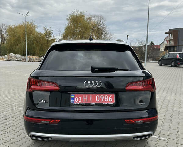 Черный Ауди Ку 5, объемом двигателя 2 л и пробегом 200 тыс. км за 19200 $, фото 4 на Automoto.ua