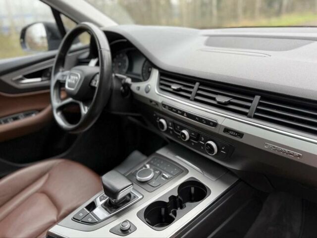 Чорний Ауді Ку 5, об'ємом двигуна 0 л та пробігом 141 тис. км за 15700 $, фото 6 на Automoto.ua