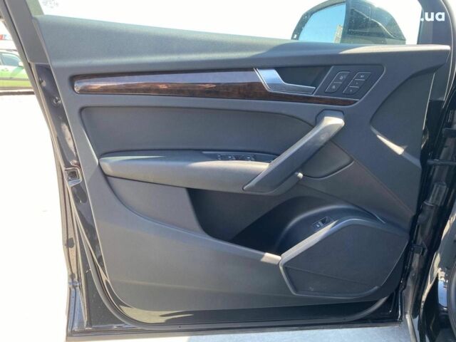 Черный Ауди Ку 5, объемом двигателя 2 л и пробегом 22 тыс. км за 30490 $, фото 13 на Automoto.ua