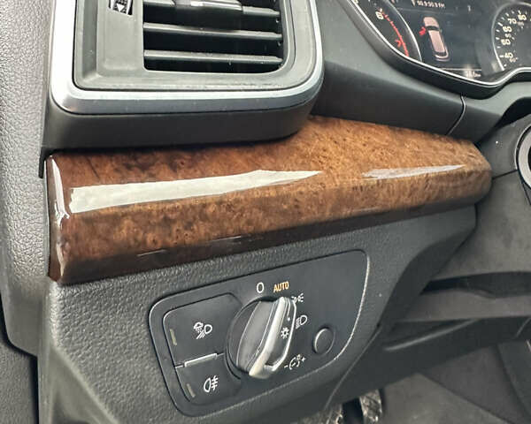 Черный Ауди Ку 5, объемом двигателя 2 л и пробегом 200 тыс. км за 19200 $, фото 21 на Automoto.ua