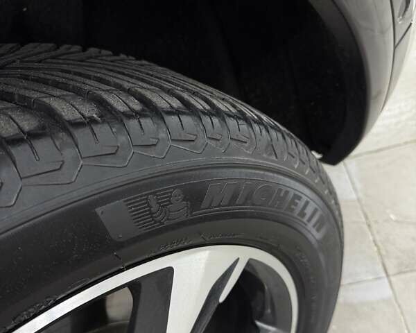 Чорний Ауді Ку 5, об'ємом двигуна 1.98 л та пробігом 99 тис. км за 28500 $, фото 63 на Automoto.ua