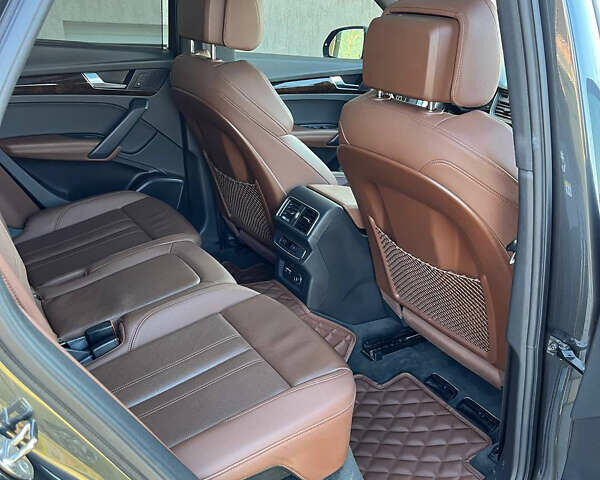 Черный Ауди Ку 5, объемом двигателя 1.98 л и пробегом 94 тыс. км за 29900 $, фото 21 на Automoto.ua