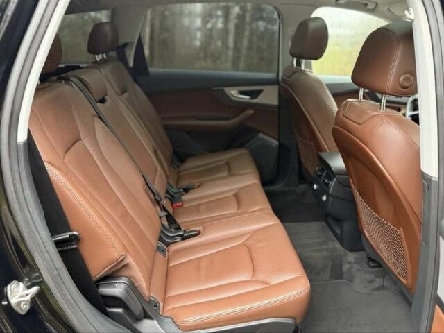 Чорний Ауді Ку 5, об'ємом двигуна 0 л та пробігом 141 тис. км за 15700 $, фото 11 на Automoto.ua