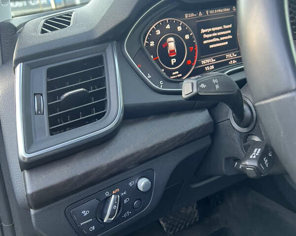 Черный Ауди Ку 5, объемом двигателя 2 л и пробегом 167 тыс. км за 24800 $, фото 9 на Automoto.ua