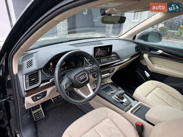 Чорний Ауді Ку 5, об'ємом двигуна 1.98 л та пробігом 108 тис. км за 25300 $, фото 7 на Automoto.ua