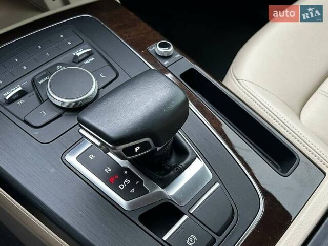 Черный Ауди Ку 5, объемом двигателя 1.98 л и пробегом 90 тыс. км за 27990 $, фото 27 на Automoto.ua