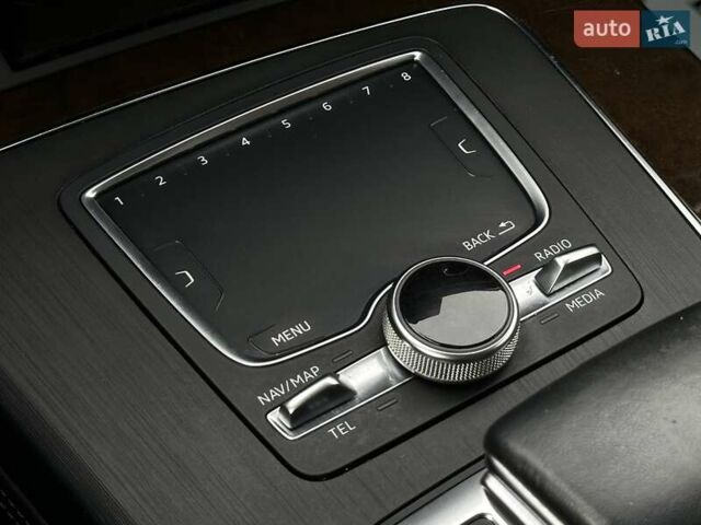 Черный Ауди Ку 5, объемом двигателя 1.98 л и пробегом 200 тыс. км за 25900 $, фото 45 на Automoto.ua