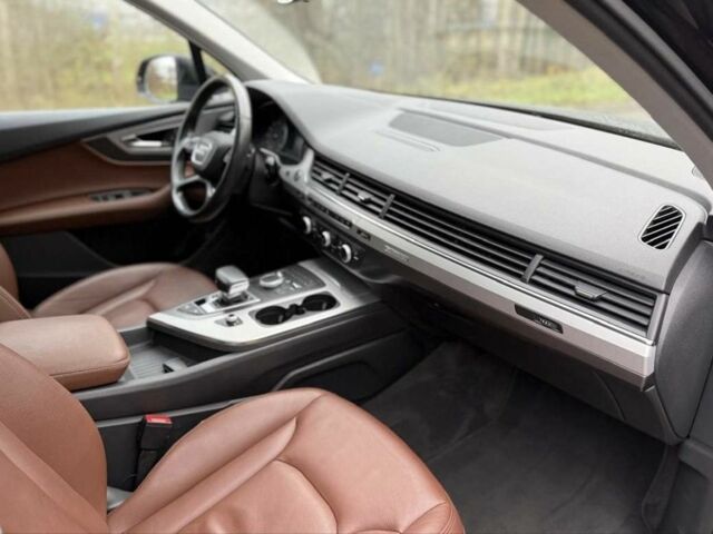 Чорний Ауді Ку 5, об'ємом двигуна 0 л та пробігом 141 тис. км за 15700 $, фото 7 на Automoto.ua