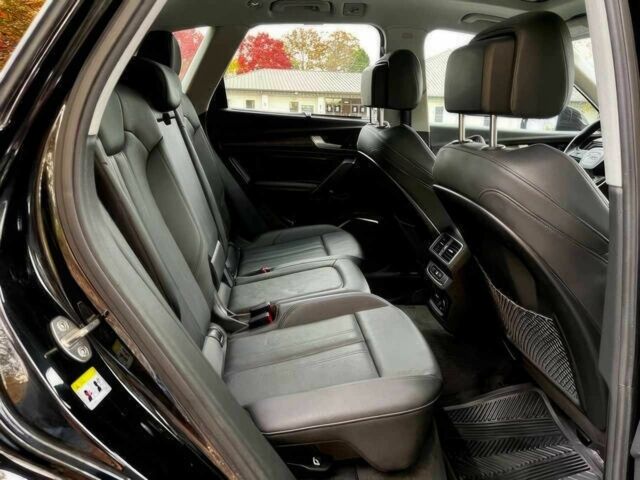 Черный Ауди Ку 5, объемом двигателя 2 л и пробегом 35 тыс. км за 7200 $, фото 10 на Automoto.ua