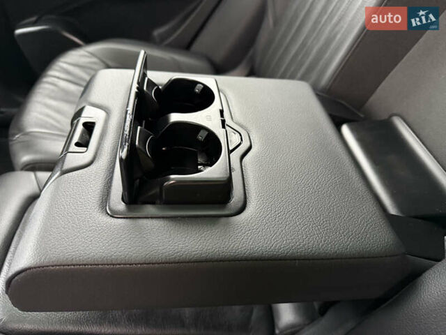 Черный Ауди Ку 5, объемом двигателя 2 л и пробегом 143 тыс. км за 25300 $, фото 101 на Automoto.ua