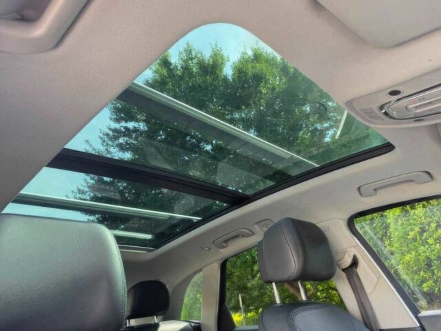 Чорний Ауді Ку 5, об'ємом двигуна 2 л та пробігом 50 тис. км за 16100 $, фото 14 на Automoto.ua