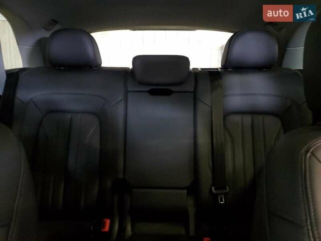 Чорний Ауді Ку 5, об'ємом двигуна 1.98 л та пробігом 128 тис. км за 8000 $, фото 9 на Automoto.ua