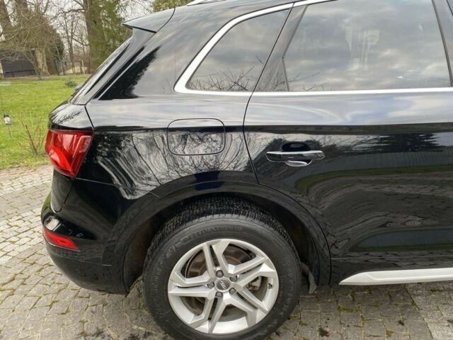 Чорний Ауді Ку 5, об'ємом двигуна 2 л та пробігом 115 тис. км за 25000 $, фото 2 на Automoto.ua