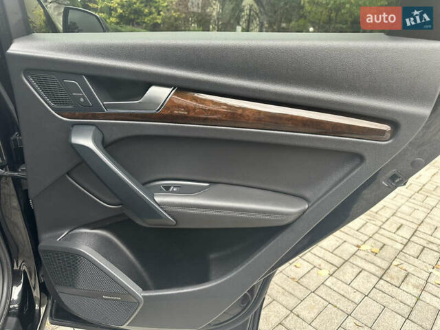 Чорний Ауді Ку 5, об'ємом двигуна 1.98 л та пробігом 87 тис. км за 26900 $, фото 53 на Automoto.ua