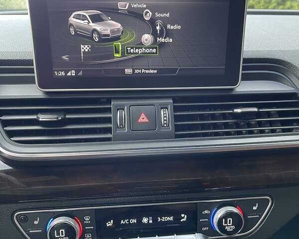 Черный Ауди Ку 5, объемом двигателя 2 л и пробегом 103 тыс. км за 26500 $, фото 50 на Automoto.ua