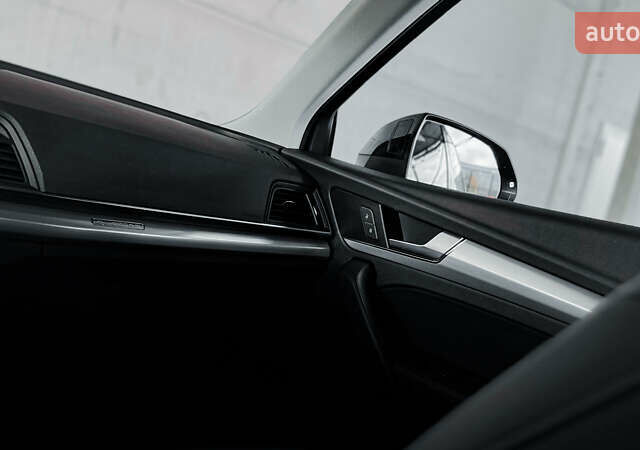 Черный Ауди Ку 5, объемом двигателя 1.98 л и пробегом 68 тыс. км за 28800 $, фото 44 на Automoto.ua