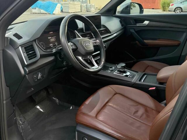 Черный Ауди Ку 5, объемом двигателя 2 л и пробегом 33 тыс. км за 13300 $, фото 9 на Automoto.ua