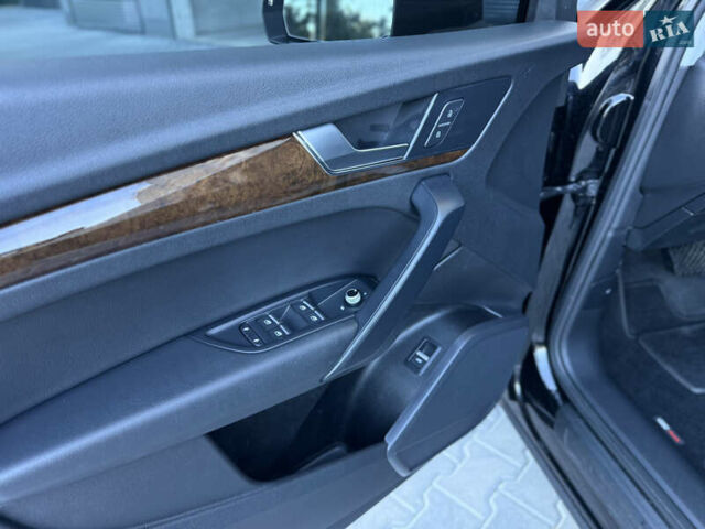 Черный Ауди Ку 5, объемом двигателя 1.98 л и пробегом 152 тыс. км за 22200 $, фото 42 на Automoto.ua