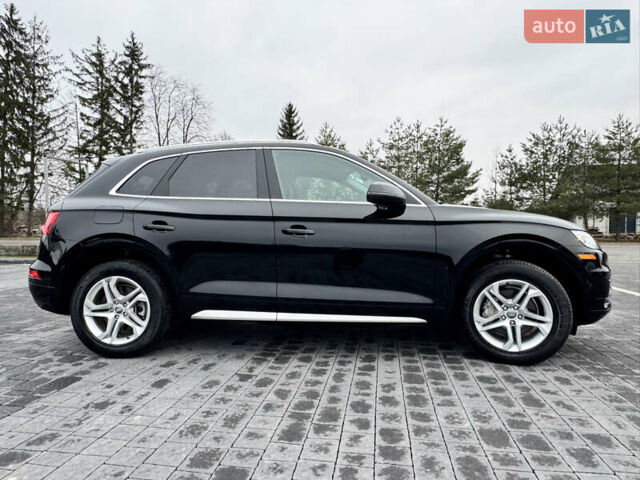 Черный Ауди Ку 5, объемом двигателя 0 л и пробегом 180 тыс. км за 20300 $, фото 26 на Automoto.ua