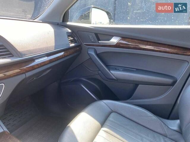 Черный Ауди Ку 5, объемом двигателя 2 л и пробегом 22 тыс. км за 30490 $, фото 23 на Automoto.ua